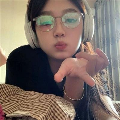 当蚂蚁爱上蟋蟀