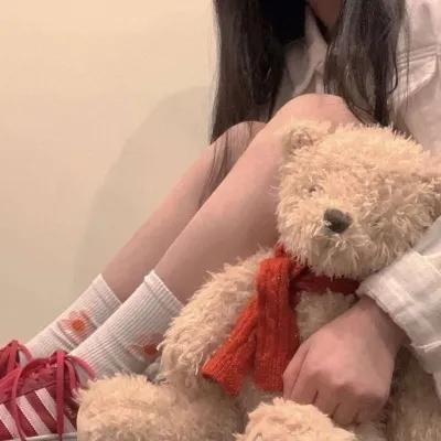 我想变成鸟，所以跳起来